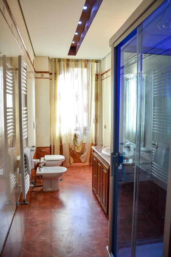 Sgr-Om Luxury House Vatican Apartment Rome Exterior photo
